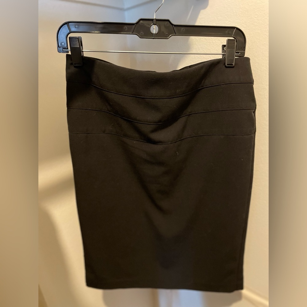 Black pencil skirt